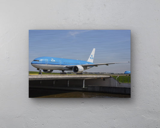 KLM Boeing 777-200 Taxiënd Aluminium print - 60cm x 40cm