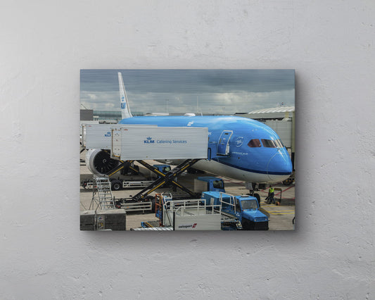 KLM Boeing 787 Docked Aluminium print - 40cm x 30cm