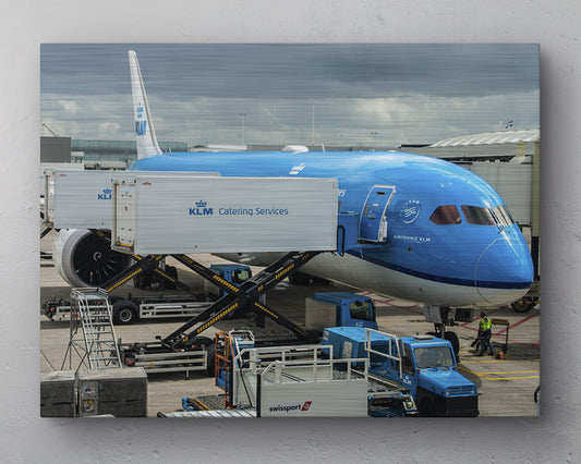 KLM Boeing 787 Docked Aluminium print - 80cm x 60cm