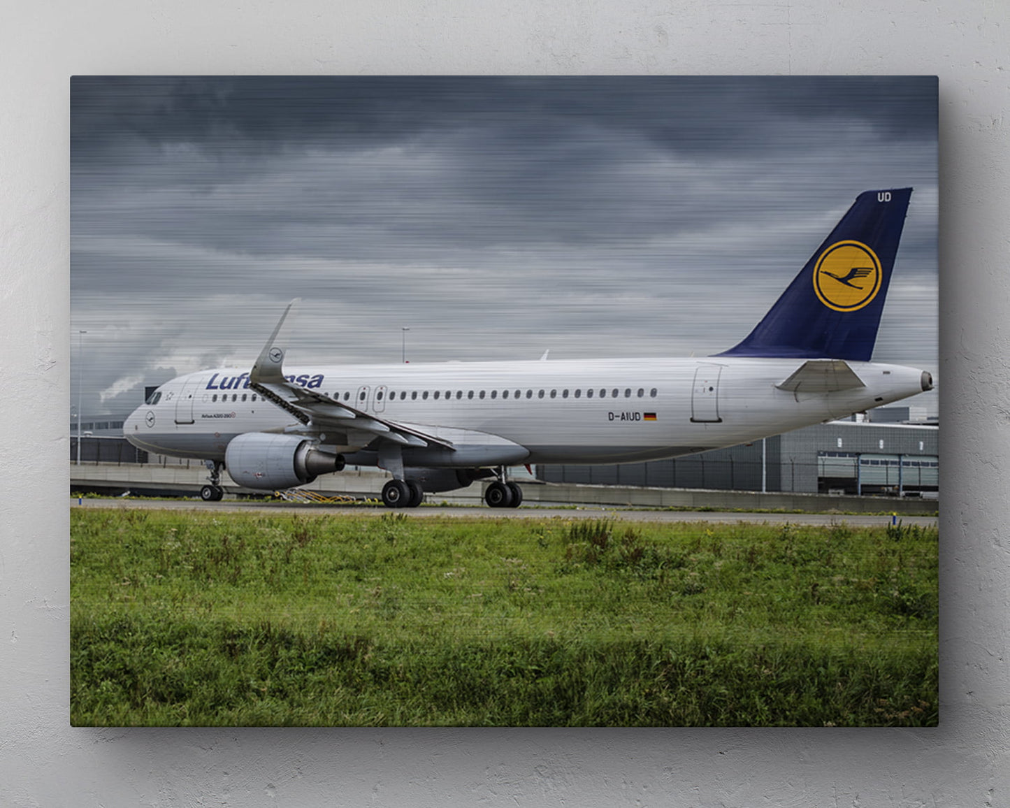 Lufthansa Airbus A320 Taxiing Aluminum print - 80cm x 60cm