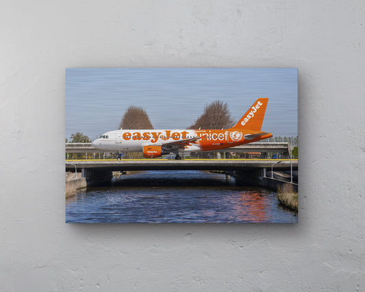 EasyJet Airbus A319 Unicef ​​Livery Aluminum print - 60cm x 40cm
